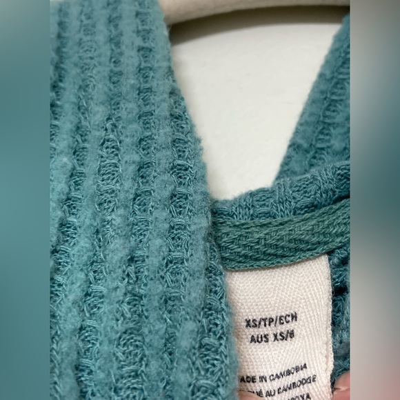 Roxy Sage Waffle Knit Hooded Pullover Sweater! - Picture 10 of 10